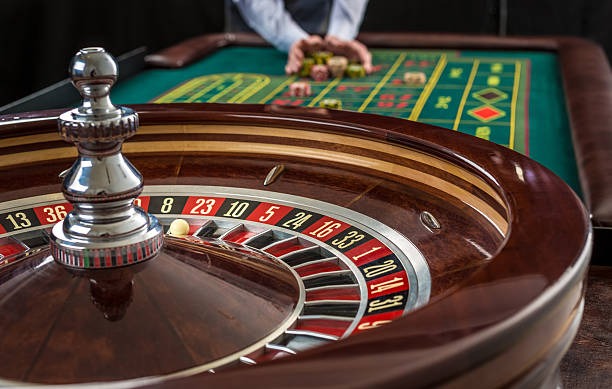 salju777 Dice Game mobile interface showing betting options and roll result